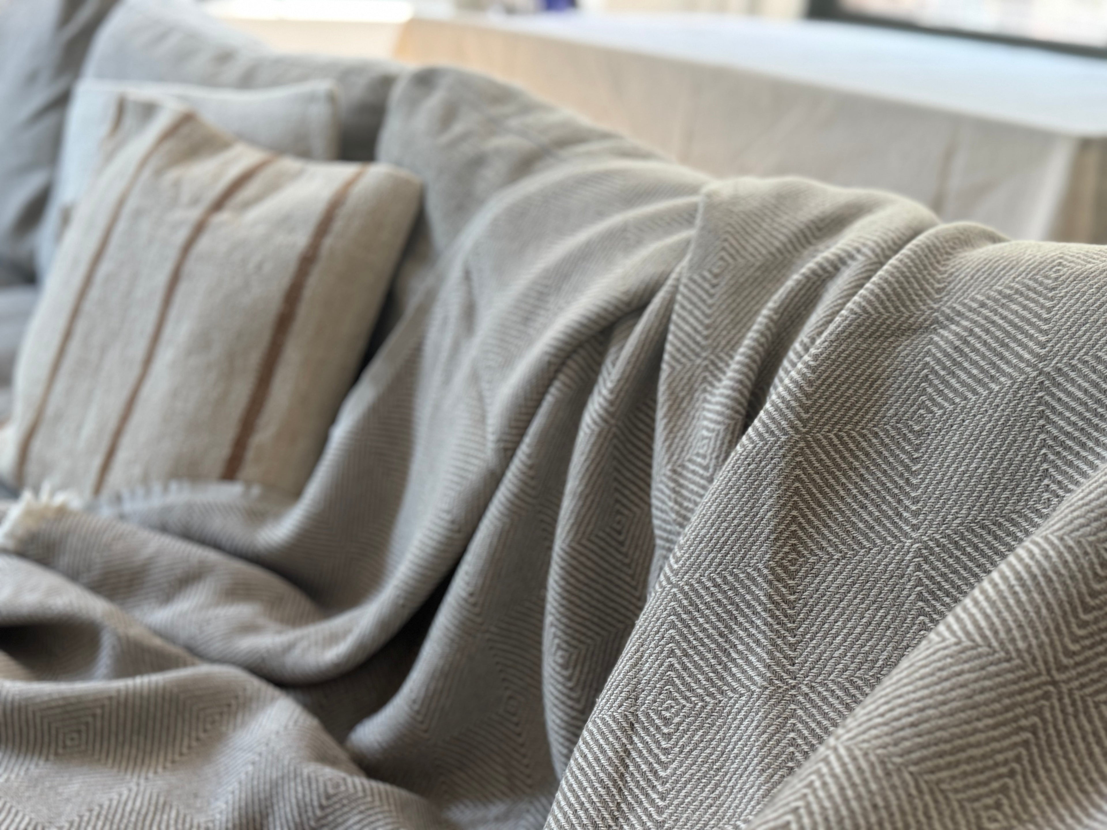 Arda Throw Blanket